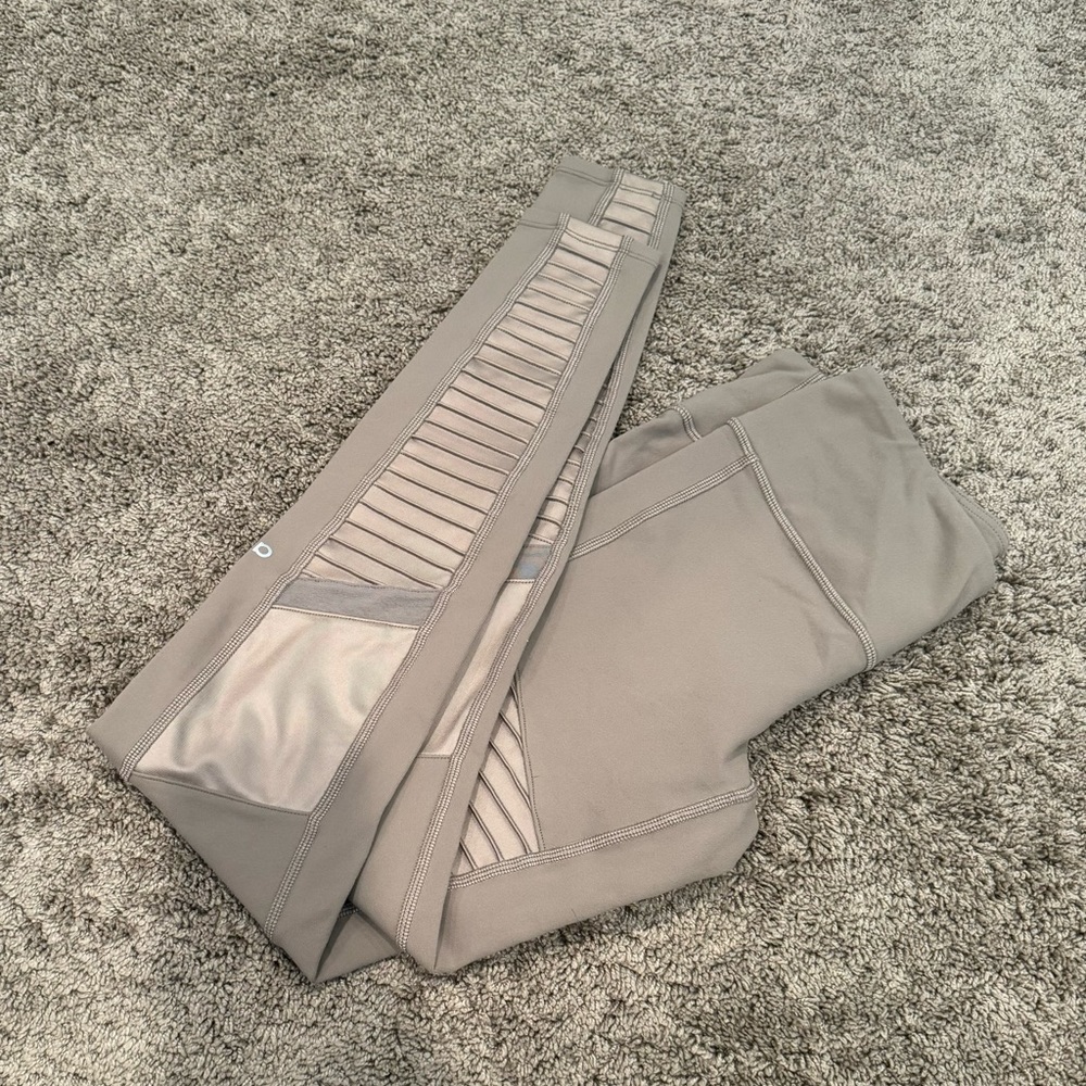 Alo leggings